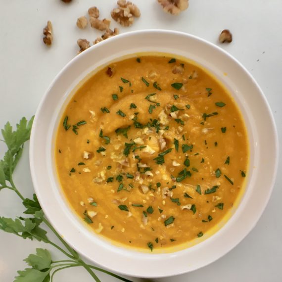 paleo, vegan, gluten free carrot ginger soup